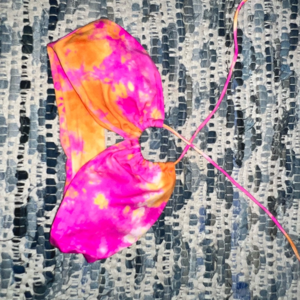 Princess Polly size small bathing suit top